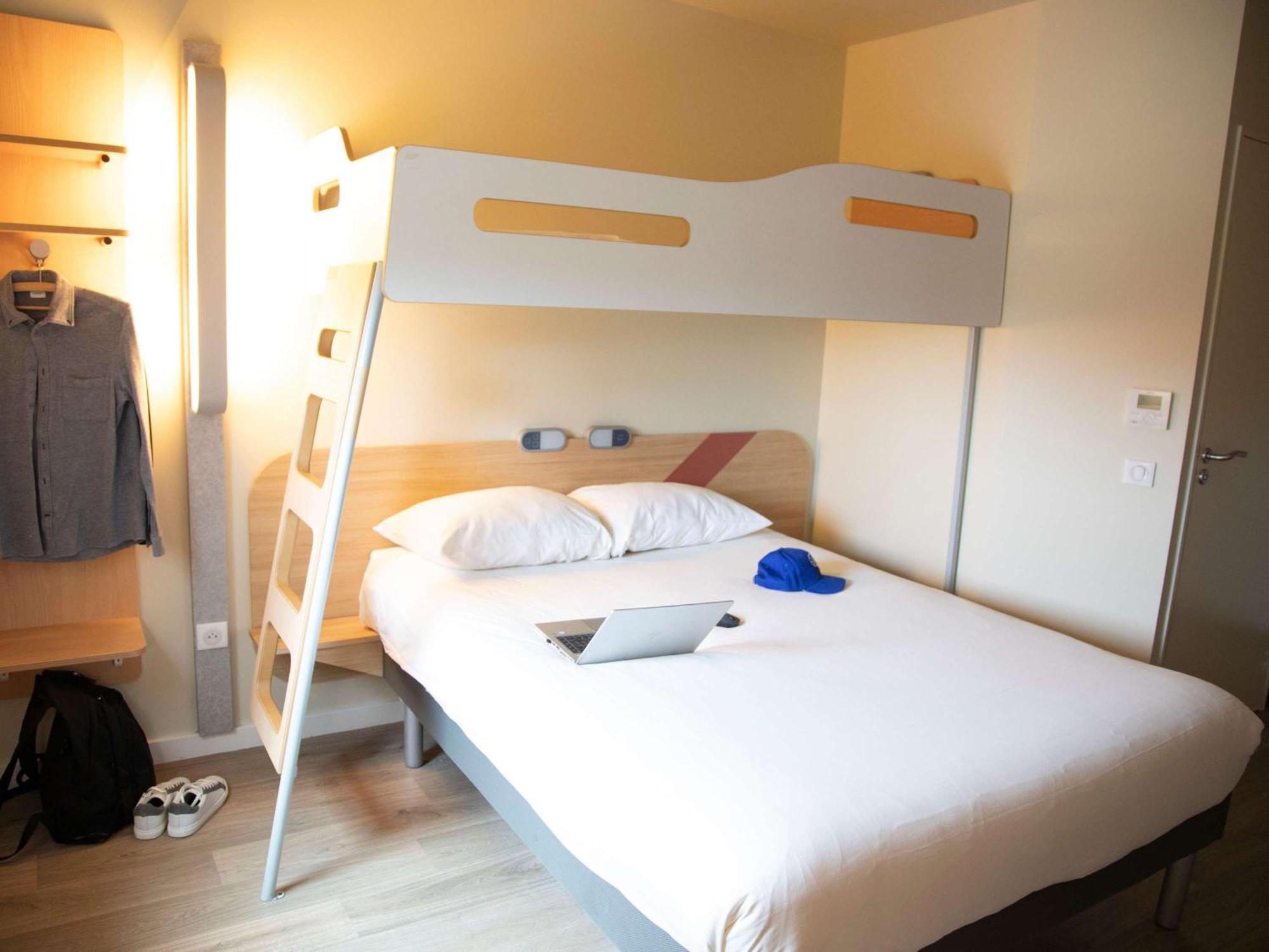 ibis budget Saint Quentin Yvelines - Vélodrome Montigny-le-Bretonneux Buitenkant foto